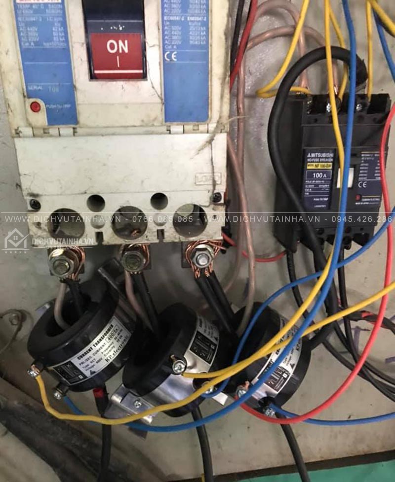 Đấu nối dây điện vào đồng hồ 3 pha và hệ thống